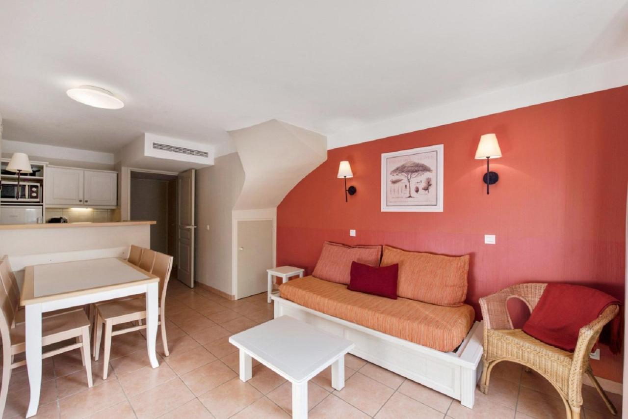 Appartement Le Hameau De La Pinede - Maeva *
