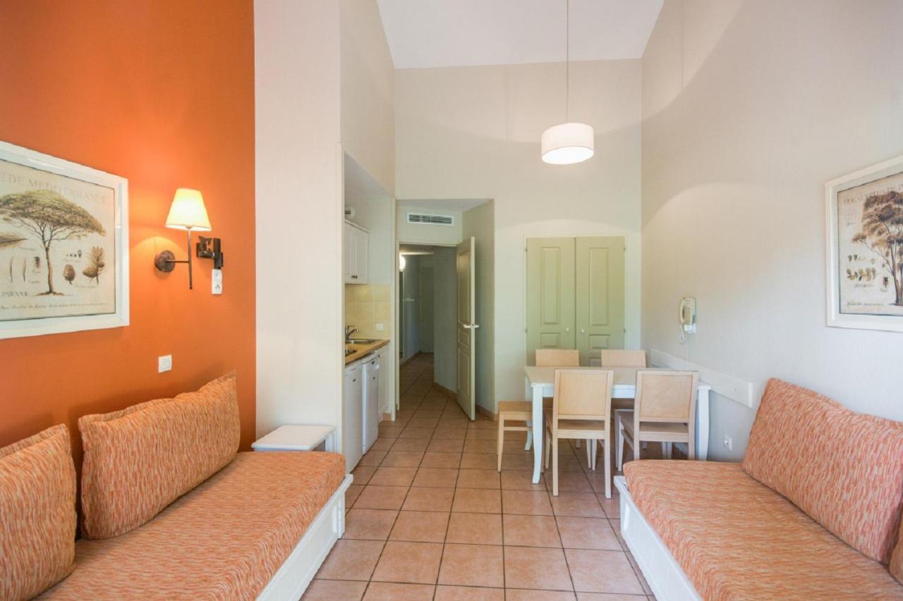 Le Hameau De La Pinede - Maeva Appartement